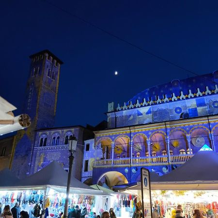 Ferienwohnung Officine Cavour Piazza Cavour Padua Exterior foto