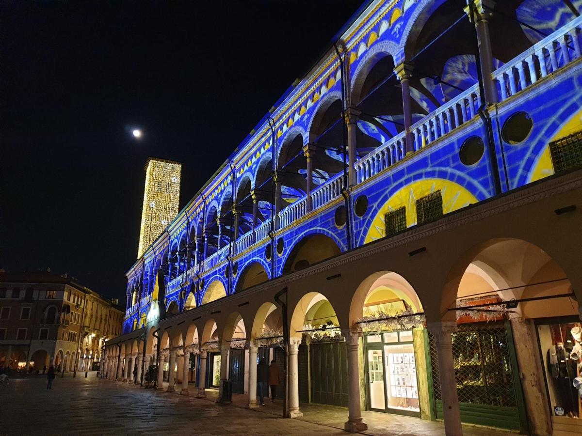 Ferienwohnung Officine Cavour Piazza Cavour Padua Exterior foto