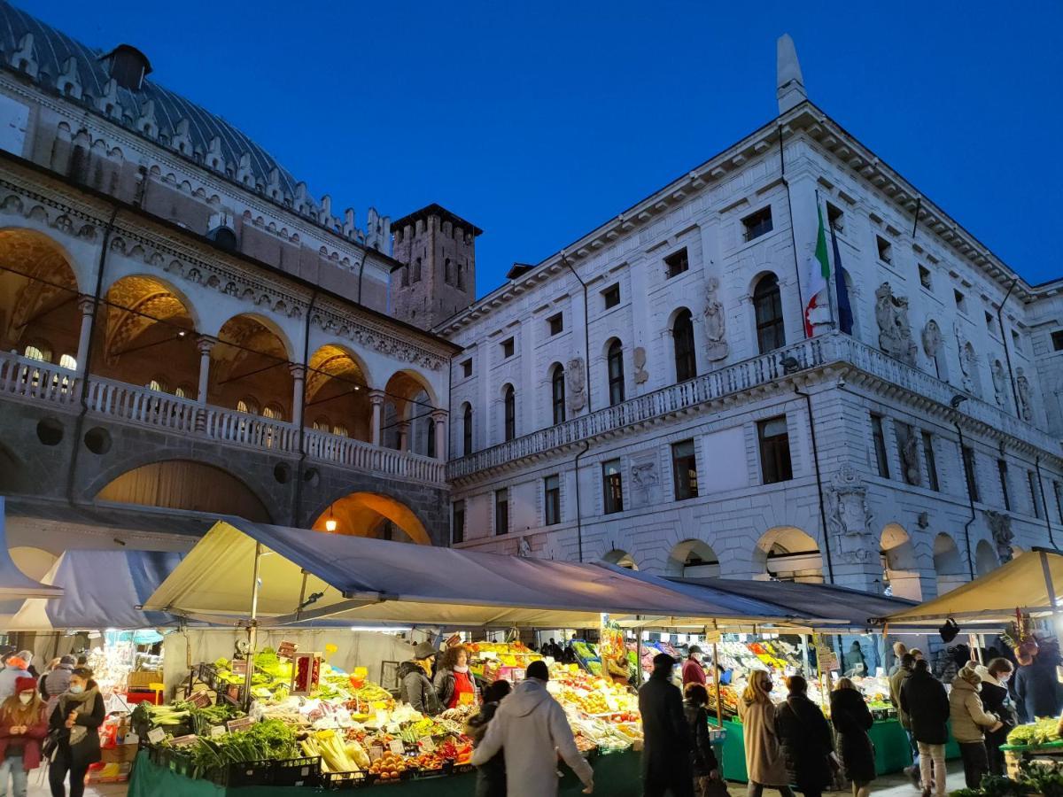 Ferienwohnung Officine Cavour Piazza Cavour Padua Exterior foto